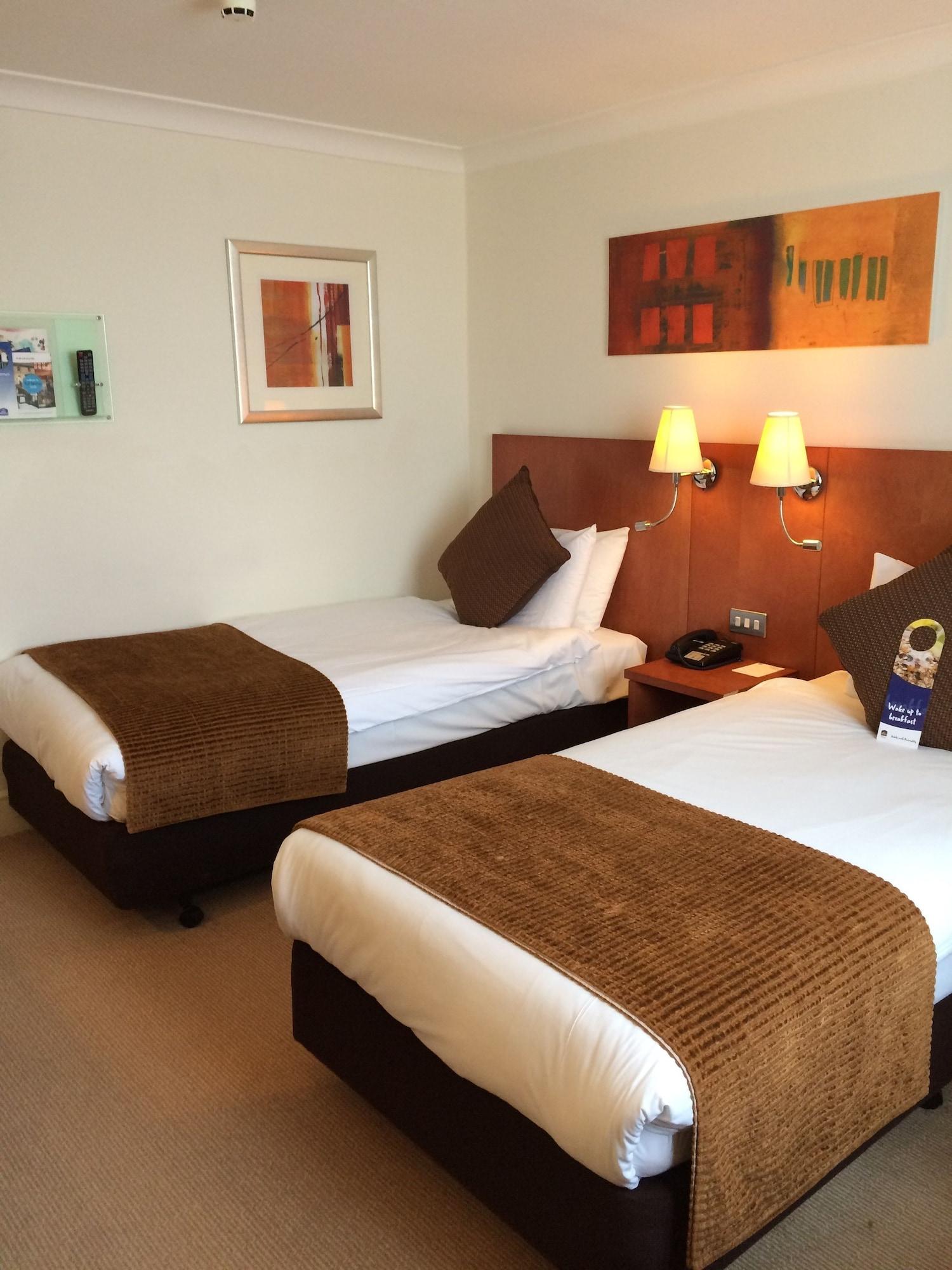 Doubletree By Hilton Reading M4 J10, An Hilton Hotel Wokingham Luaran gambar