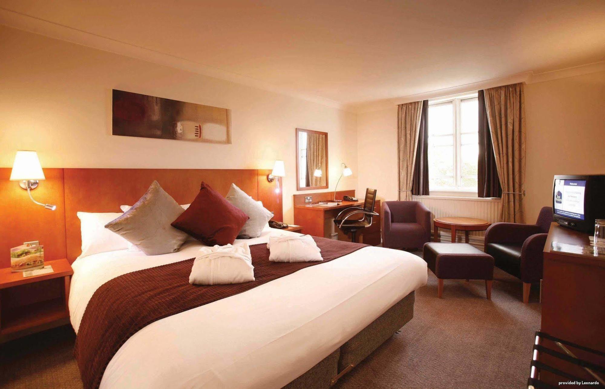 Doubletree By Hilton Reading M4 J10, An Hilton Hotel Wokingham Bilik gambar